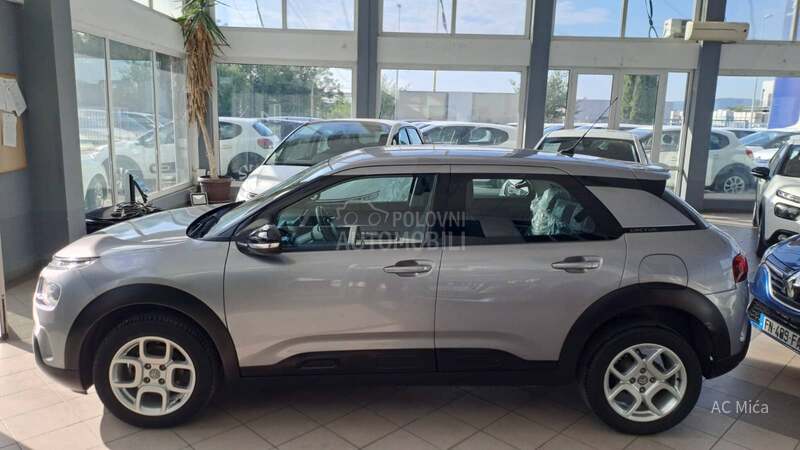 Citroen C4 Cactus 1.2PURE NAV ALIU LED