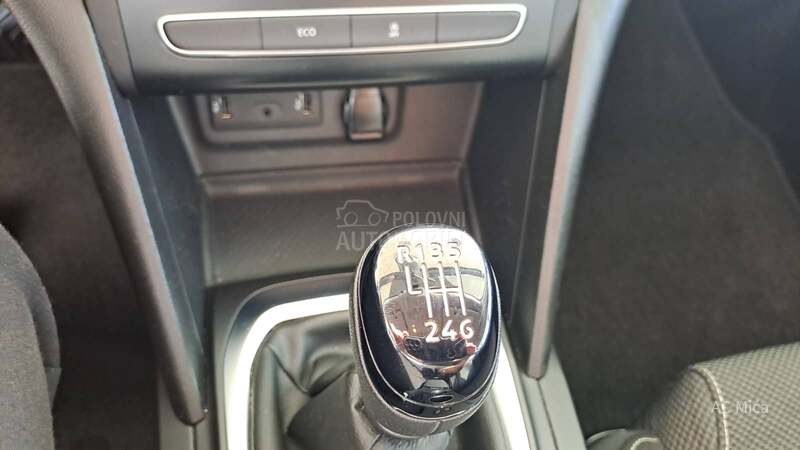 Renault Megane 1.5 BLU NAV LED USB