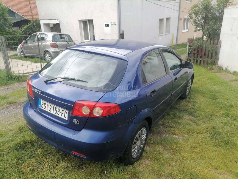 Daewoo Lacetti 