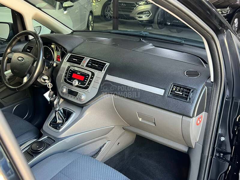 Ford C-Max TITANIUM