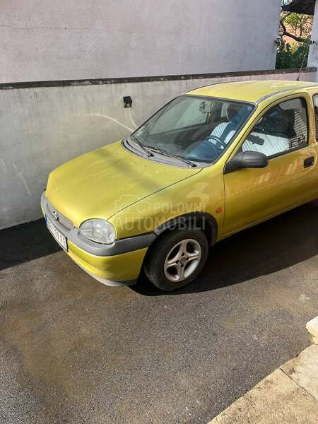 Opel Corsa B Corsa X 12 XE