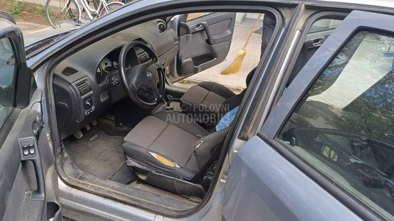 Opel Astra G 1,6