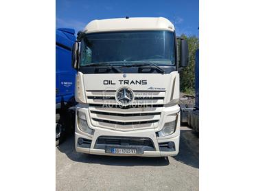 Mercedes Benz actros