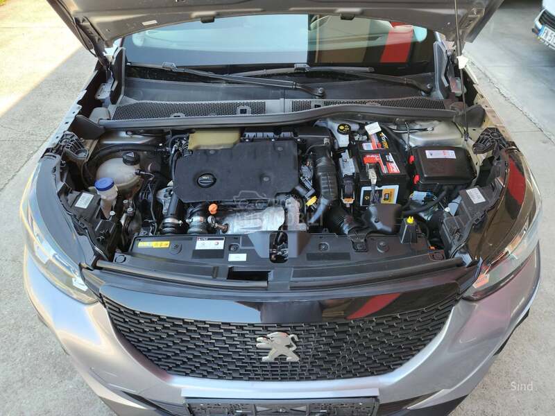 Peugeot 2008 1.5 MAN BLUEHDI