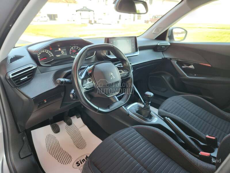 Peugeot 2008 1.5 MAN BLUEHDI