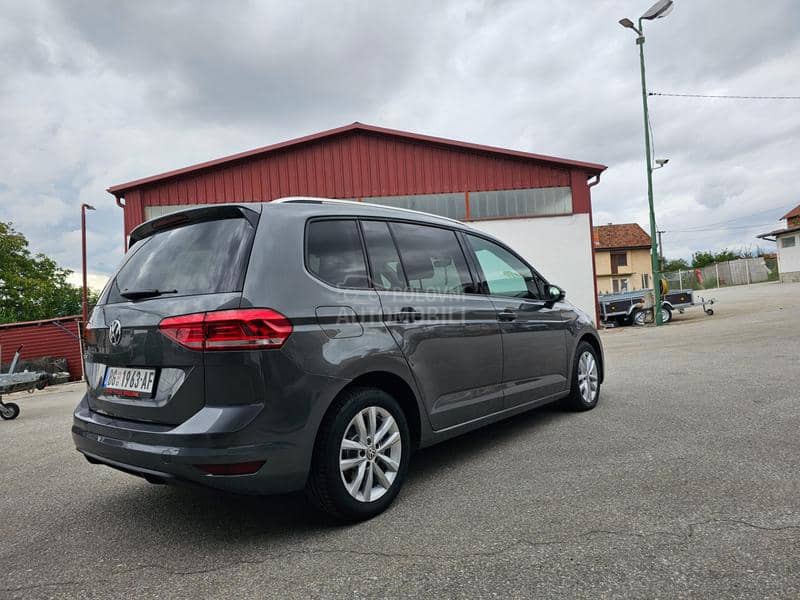 Volkswagen Touran 1.6tdi
