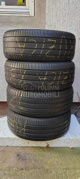 Michelin 235/55 R17 Letnja