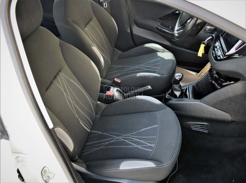 Peugeot 208 1.6 eHDI 90/NAV