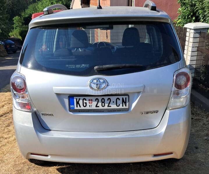 Toyota Verso 