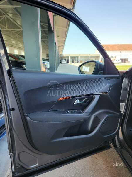 Peugeot 2008 1.5 BLUEHDI