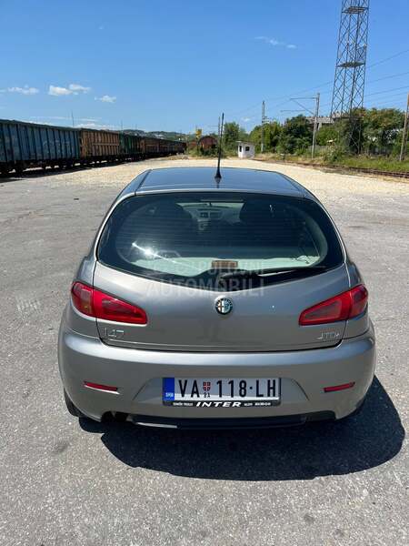 Alfa Romeo 147 