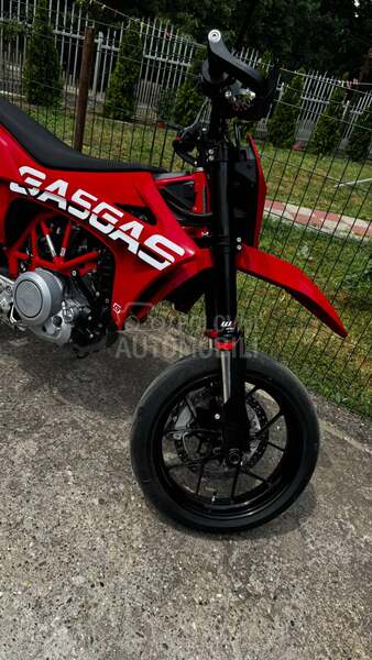 Gas Gas sm 700