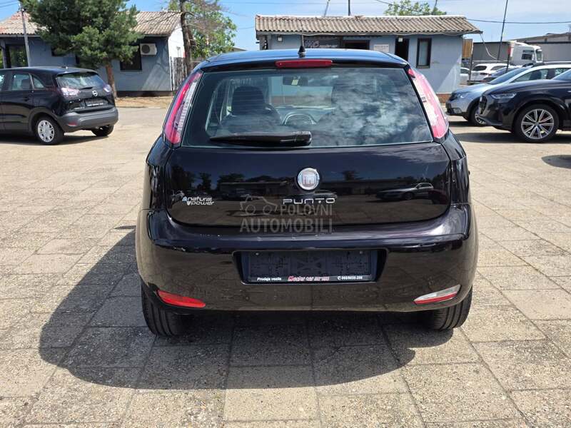Fiat Grande Panda 1.4b CNG