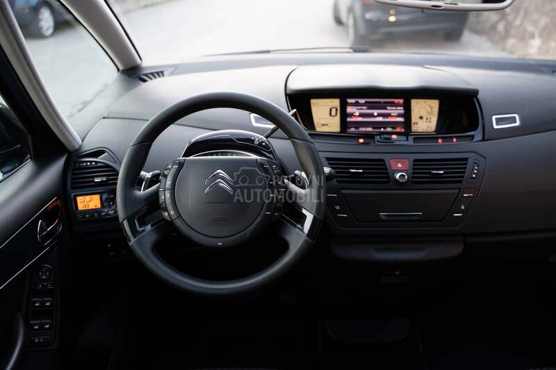 Citroen C4 Picasso e-hdi