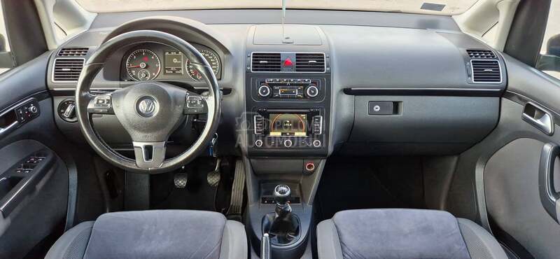Volkswagen Touran 1.6 TDI