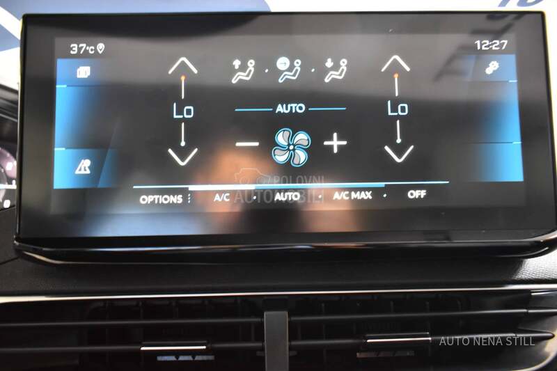 Peugeot 3008 1.2 Allure AT