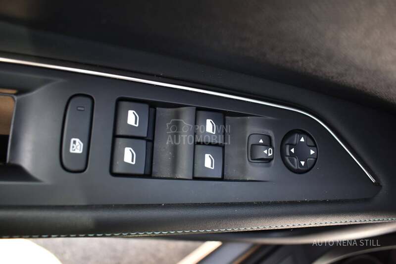 Peugeot 3008 1.2 Allure AT