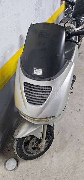 Peugeot Elysio 100