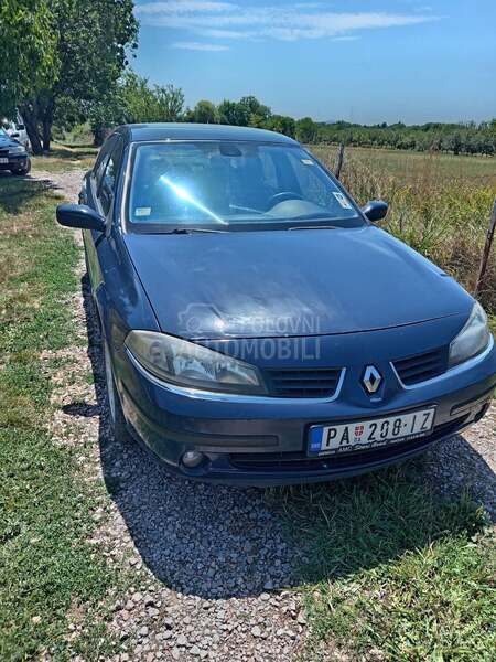 Renault Laguna 