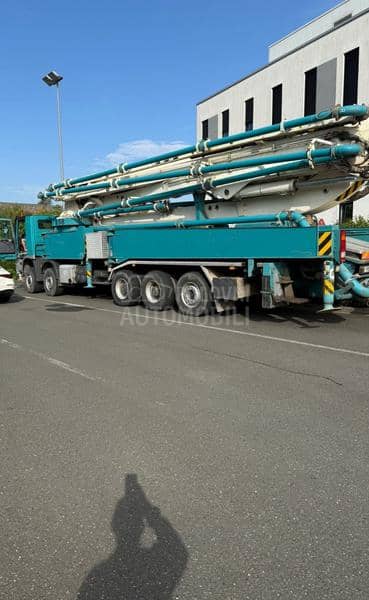 Mercedes Benz 5051 pumpa za beton