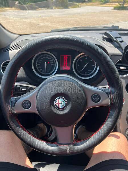 Alfa Romeo 159 1.9 JTDm Q Tronic