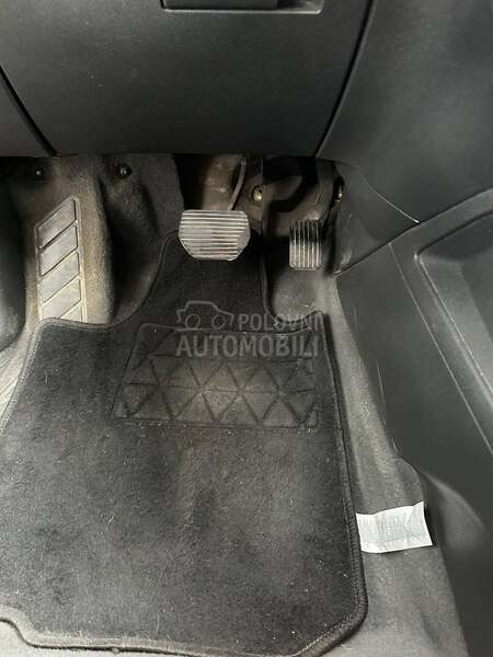 Peugeot 3008 1.6 BLUE HDI
