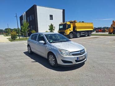 Opel Astra H 