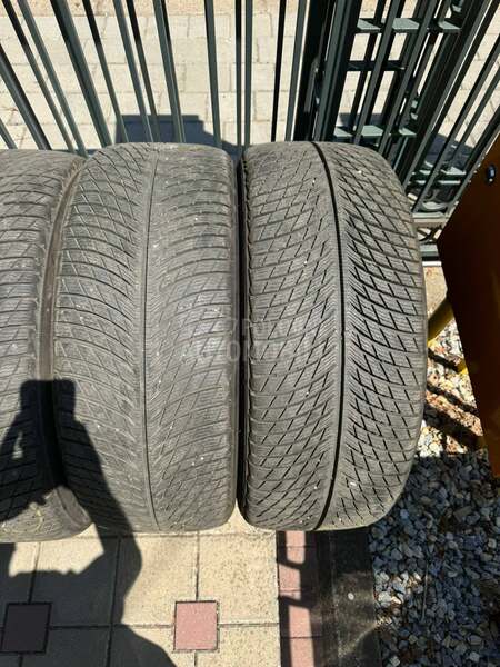 Michelin 265/45 R21 Zimska