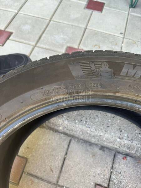 Michelin 265/45 R21 Zimska
