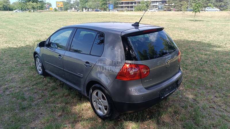 Volkswagen Golf 5 1.4