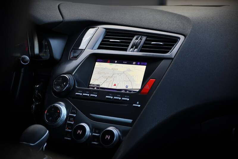 Citroen DS5 2.0HDI/EXCLUSIVE/CH