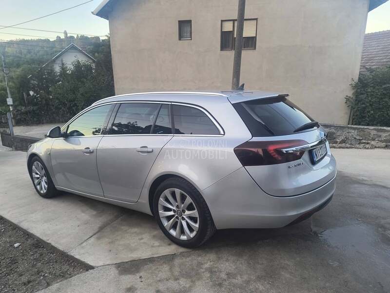 Opel Insignia 