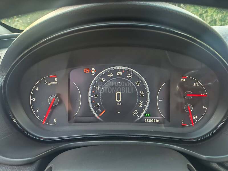 Opel Insignia 
