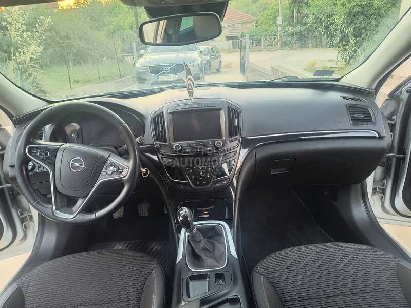 Opel Insignia 