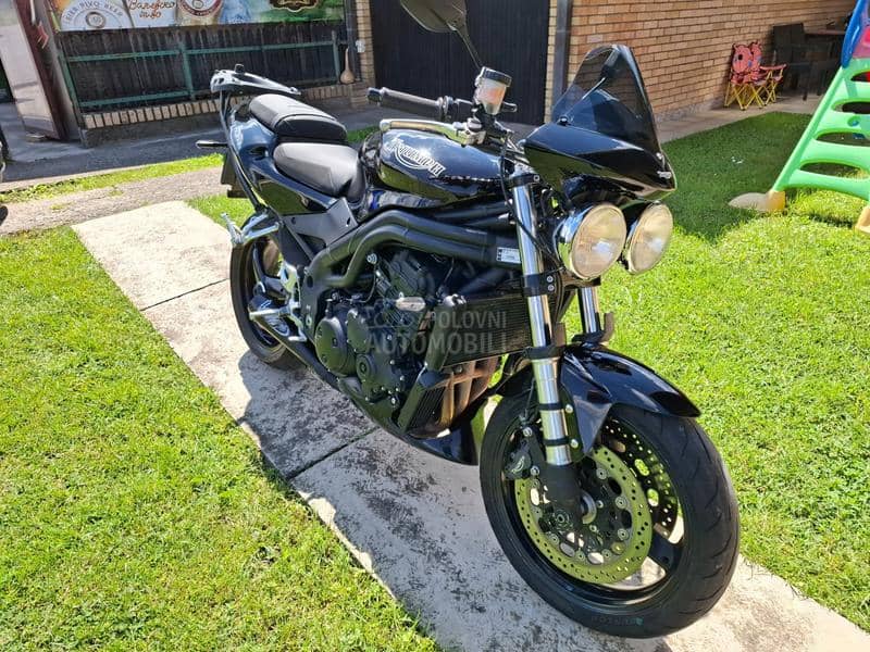 Triumph Speed Triple 955i