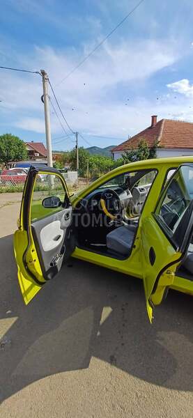 Daewoo Lanos 