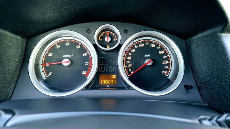 Opel Astra H 1.8 GTC/FABRIKA/