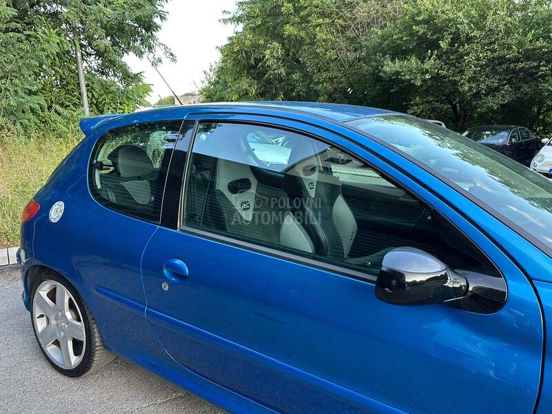 Peugeot 206 RC