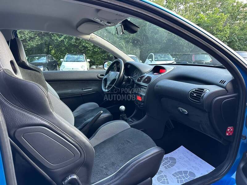 Peugeot 206 RC