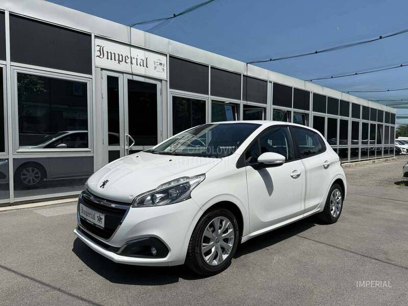 Peugeot 208 1.2 B