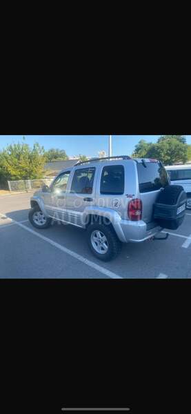 Jeep Liberty chiroki