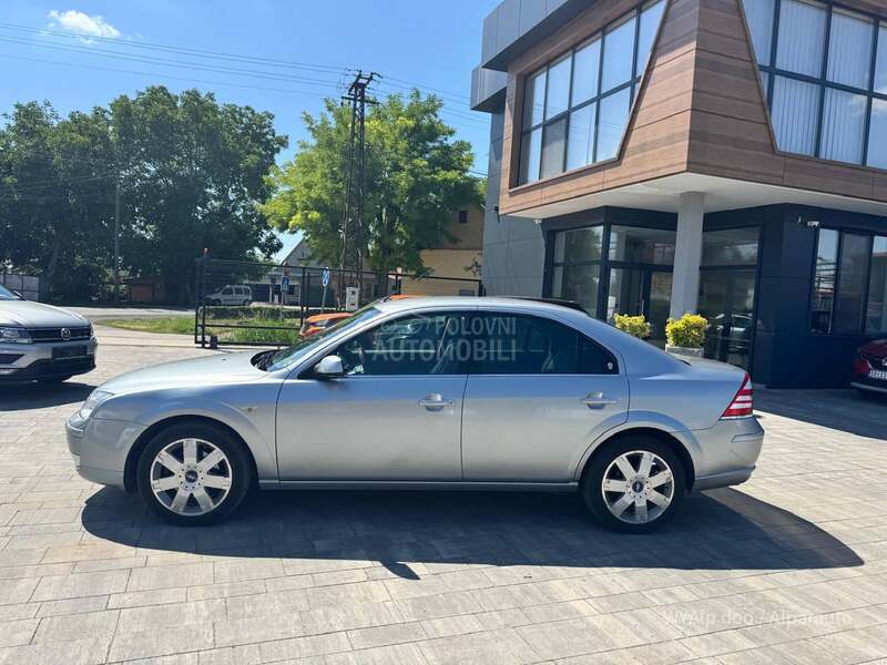 Ford Mondeo 1.8 Ghia