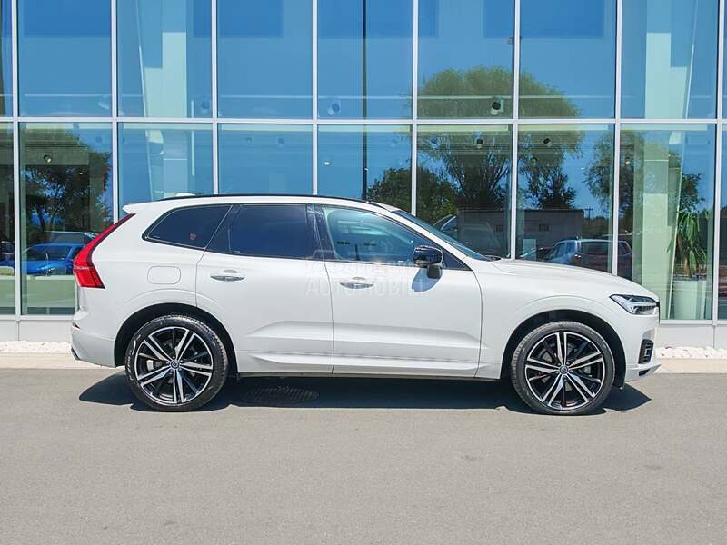 Volvo XC60 T8 AWD R DESIGN