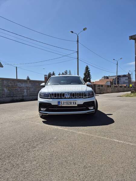 Volkswagen Tiguan R line