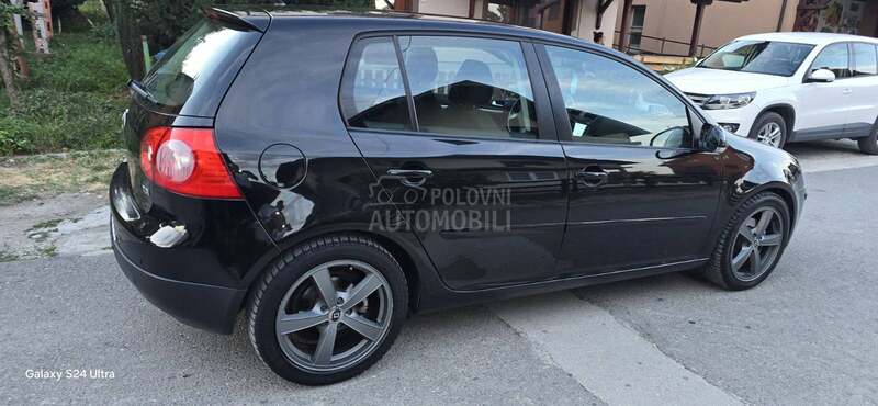Volkswagen Golf 5 1.9