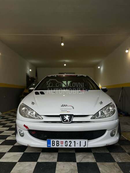 Peugeot 206 