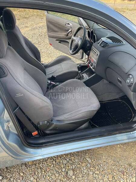 Alfa Romeo 147 