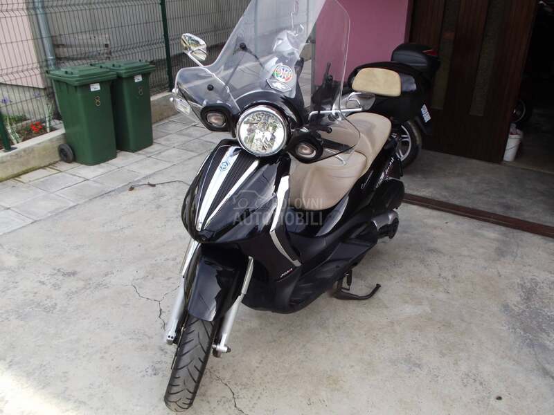 Piaggio Cruiser 500 ie