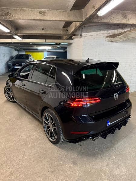 Volkswagen Golf 7 7.5 R look