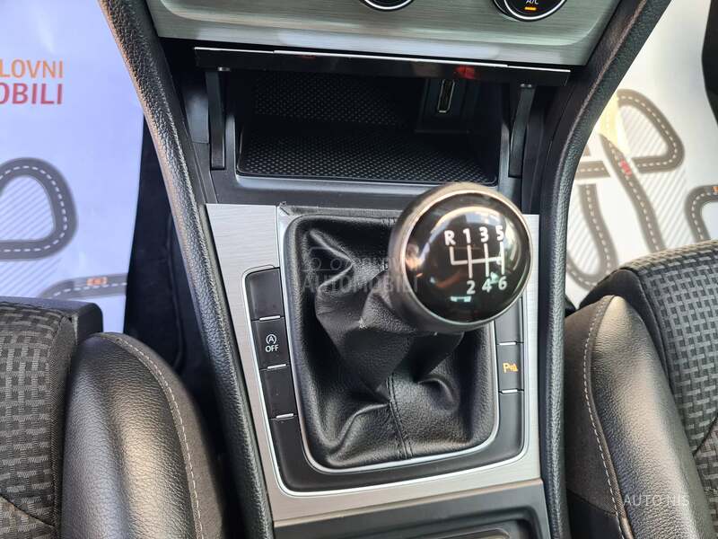 Volkswagen Golf 7 1.4 TSI STYLE